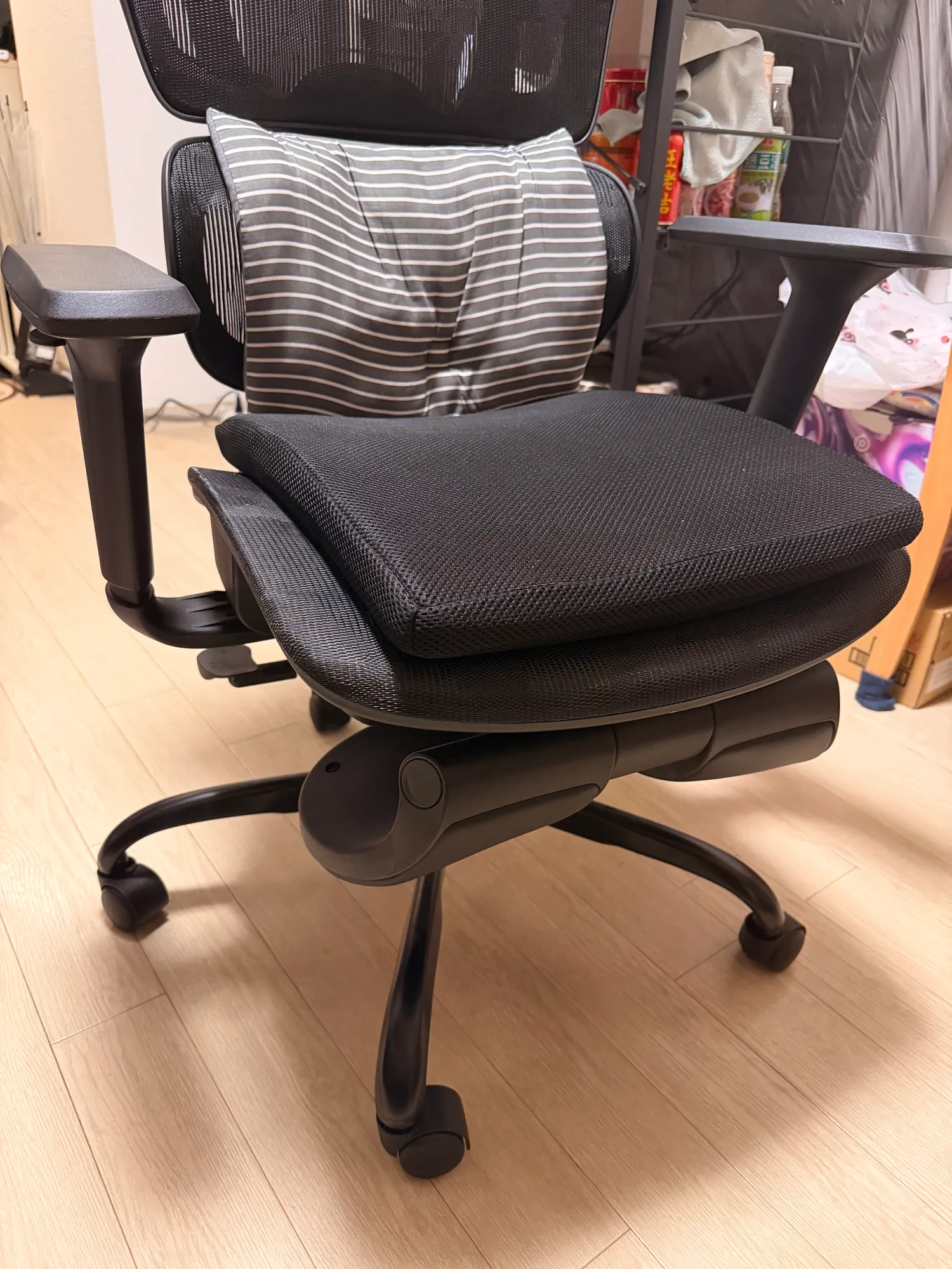 辦公椅 Desk Chair — 圖片 3
